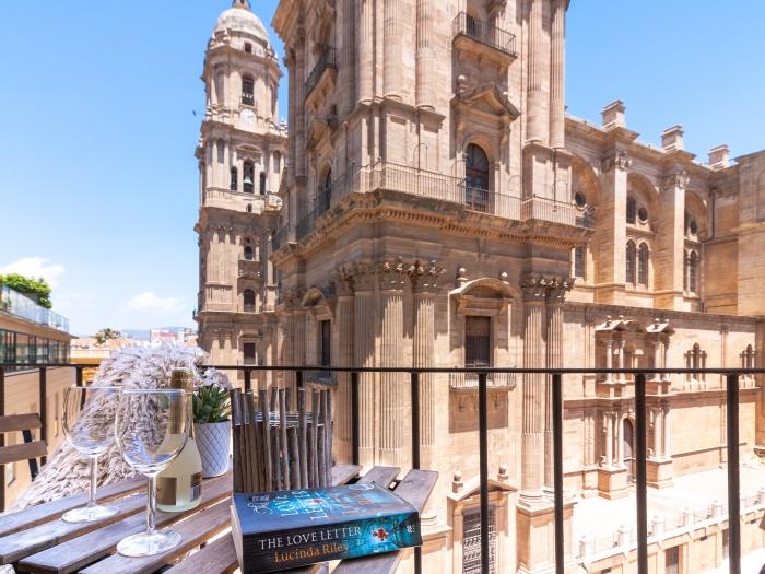 Malaga Center Flat Cathedral Balcony Views
