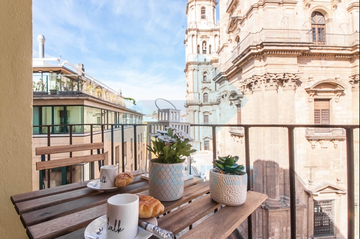 image Malaga Center Flat Cathedral Balcony Views 2
