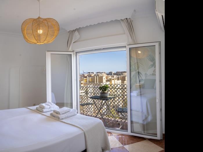 Apartamento con Balcon. Free Parking