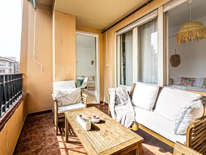 Malaga Holidays City Center 6 bedrooms & Terrace