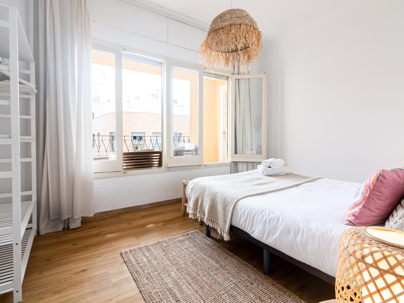 image Malaga Holidays City Center 6 bedrooms & Terrace 17