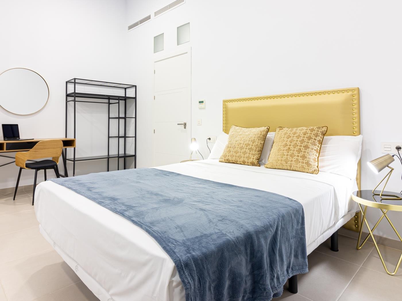 image Flat Mariblanca 12 Sun & Terrace Boutique 1