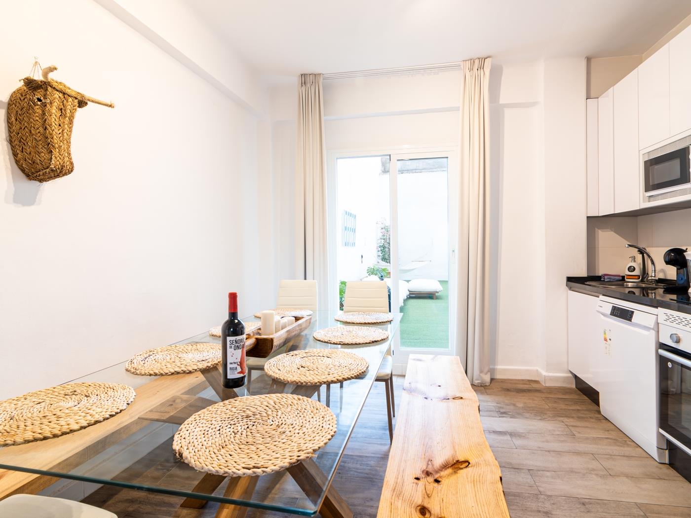 image Malaga Holidays City Center 5 bedrooms 7