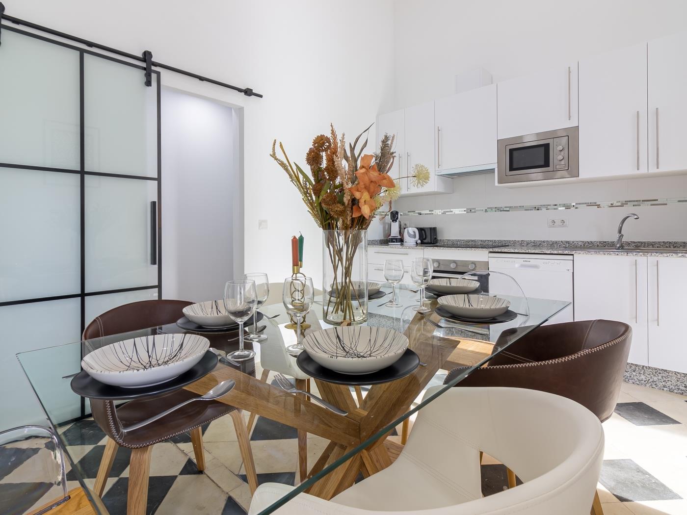image Malaga Center Flat Balcony Picasso Plaza Merced 11