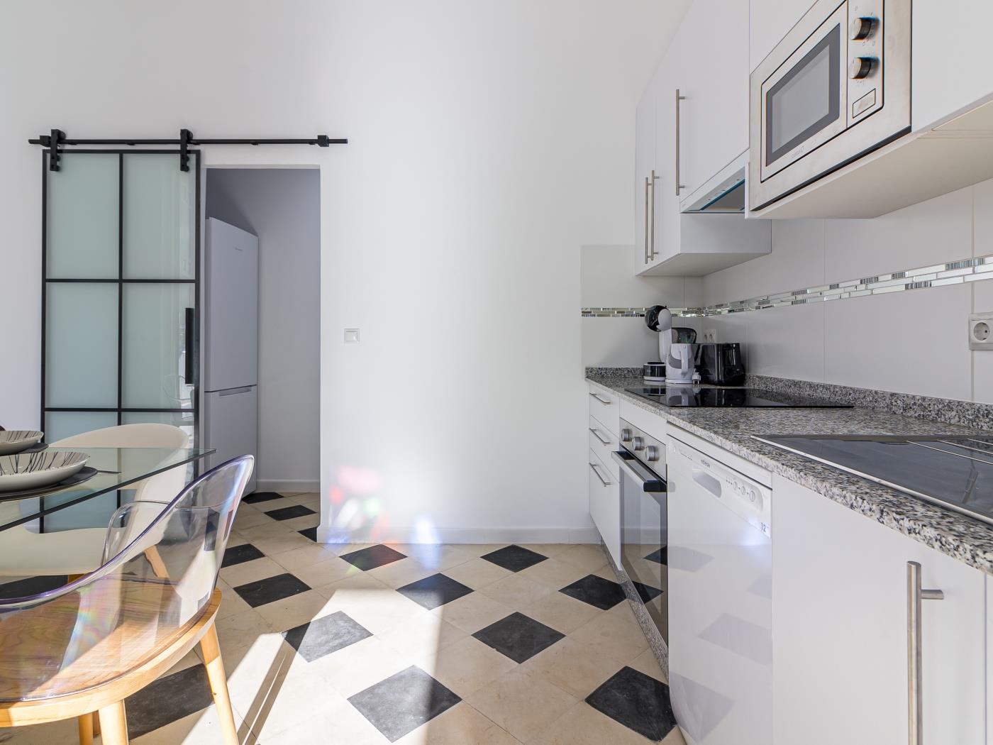 image Malaga Center Flat Balcony Picasso Plaza Merced 12