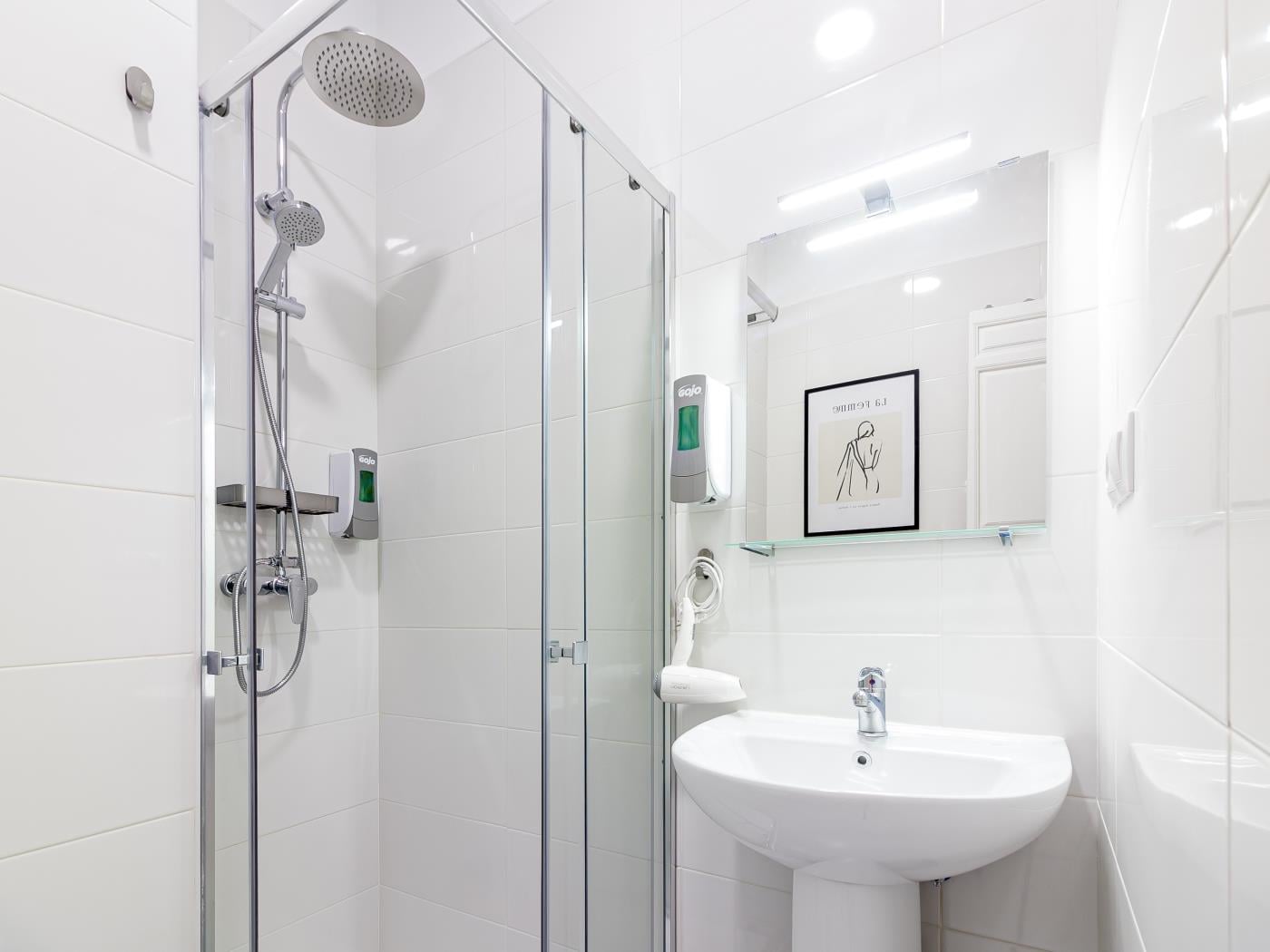 image Malaga Center Flat Balcony Picasso Plaza Merced 14