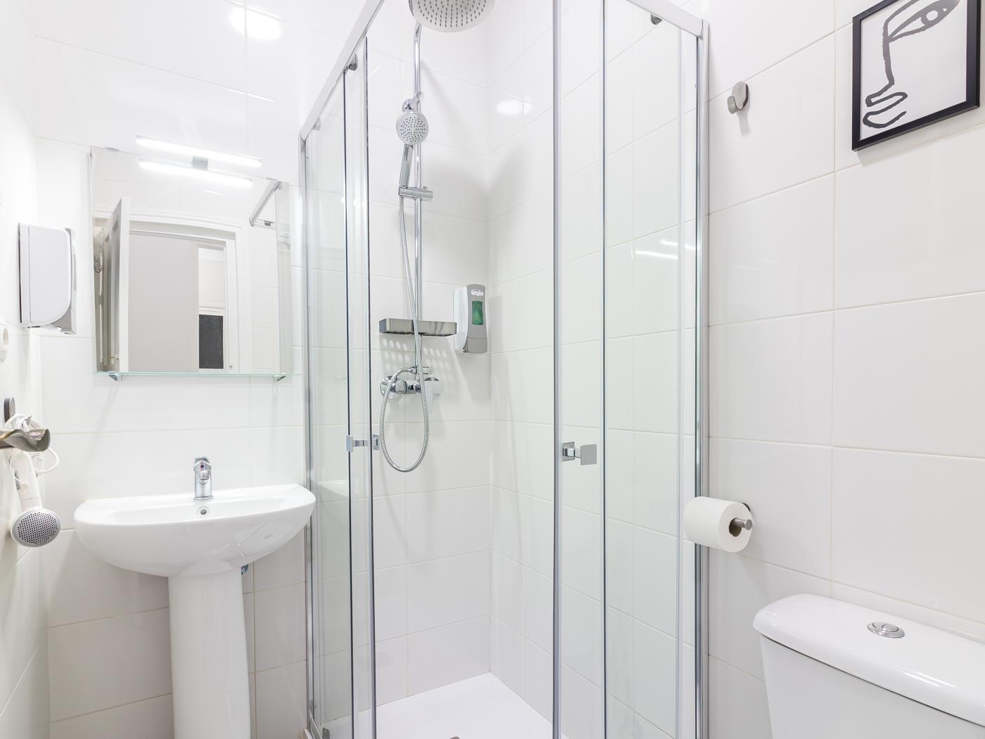 image Malaga Center Flat Balcony Picasso Plaza Merced 26