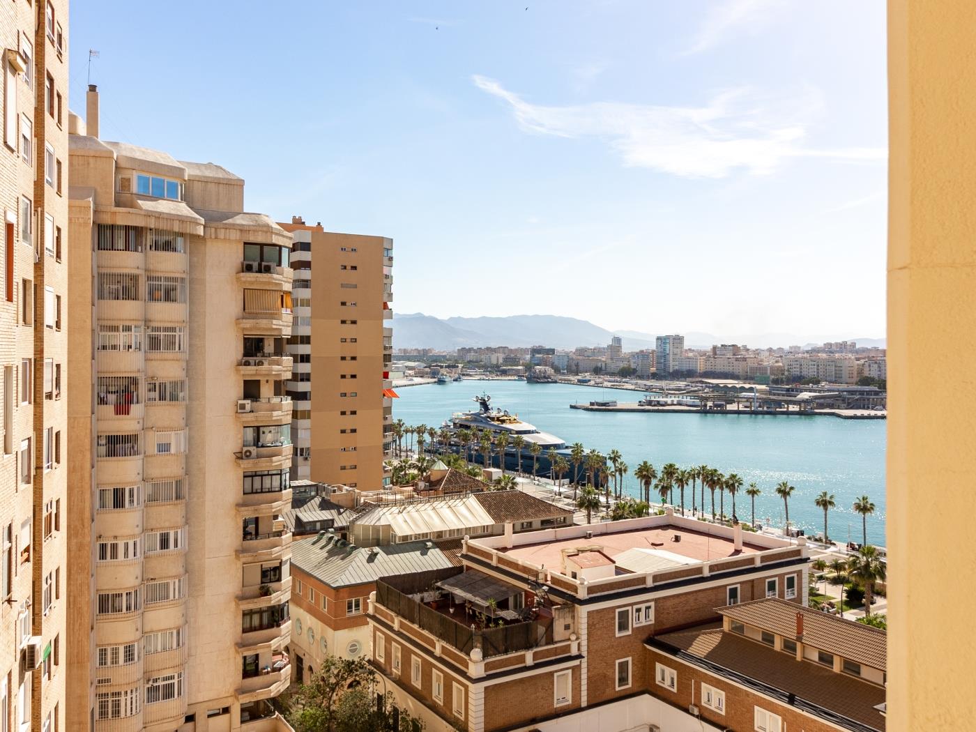 image Malaga Center Flat Exclusive 2BR Malagueta Beach Views 14