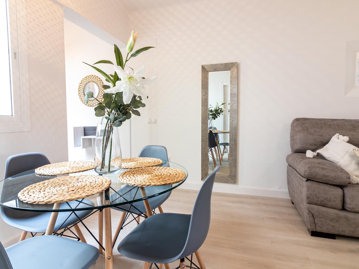 image Malaga Holidays City Center 2br 4ºC 10