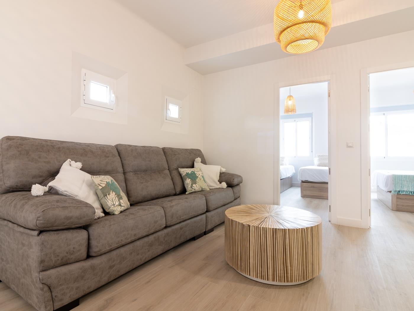 image Malaga Holidays City Center 2br 4ºC 6