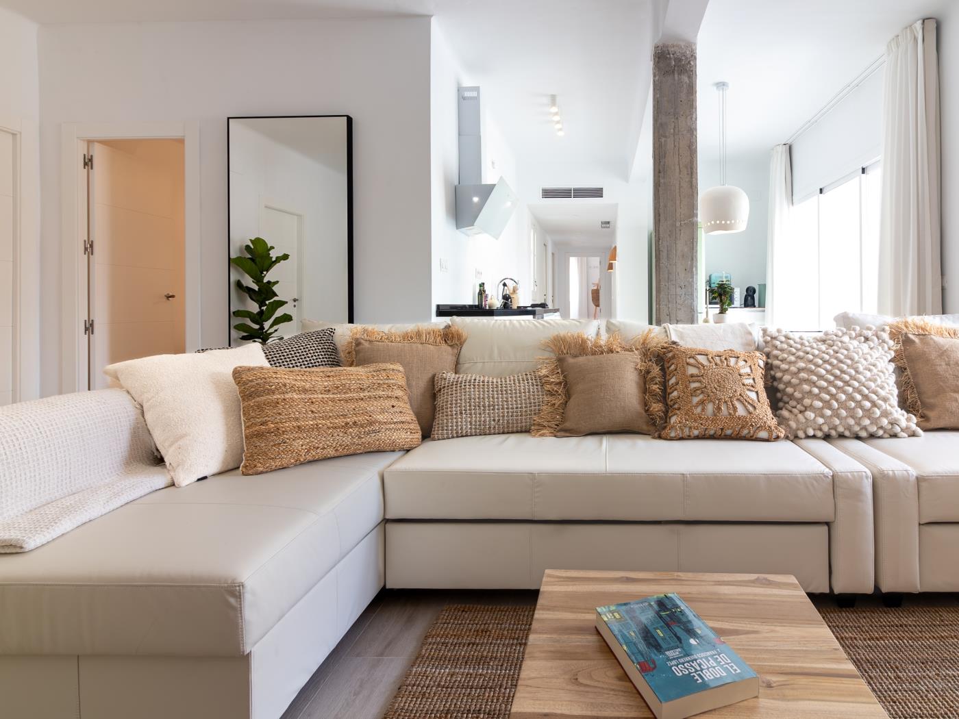 image Malaga Holidays City Center 5 bedrooms & Terrace 3