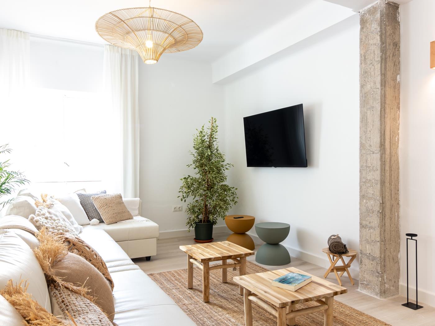 image Malaga Holidays City Center 5 bedrooms & Terrace 6